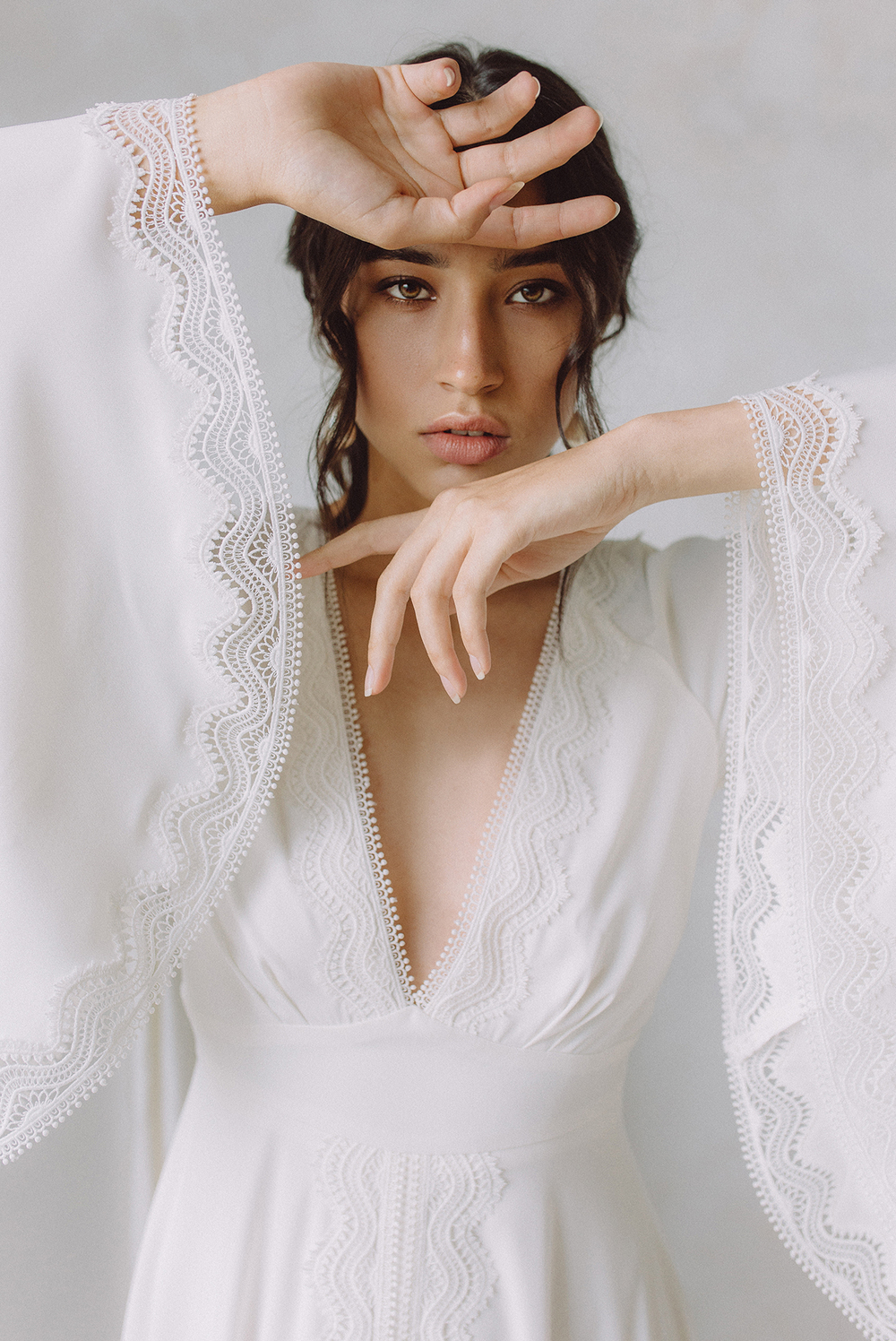 Нежное свадебное платье пудрового оттенка с расшивкой кружевом Платье Айлин 28 000 руб